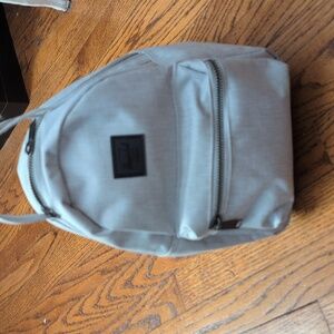 Herschel Supply Company Light Gray Backpack